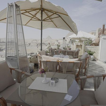 Queen Cleopatra Pyramids Hotell Kairo Exteriör bild